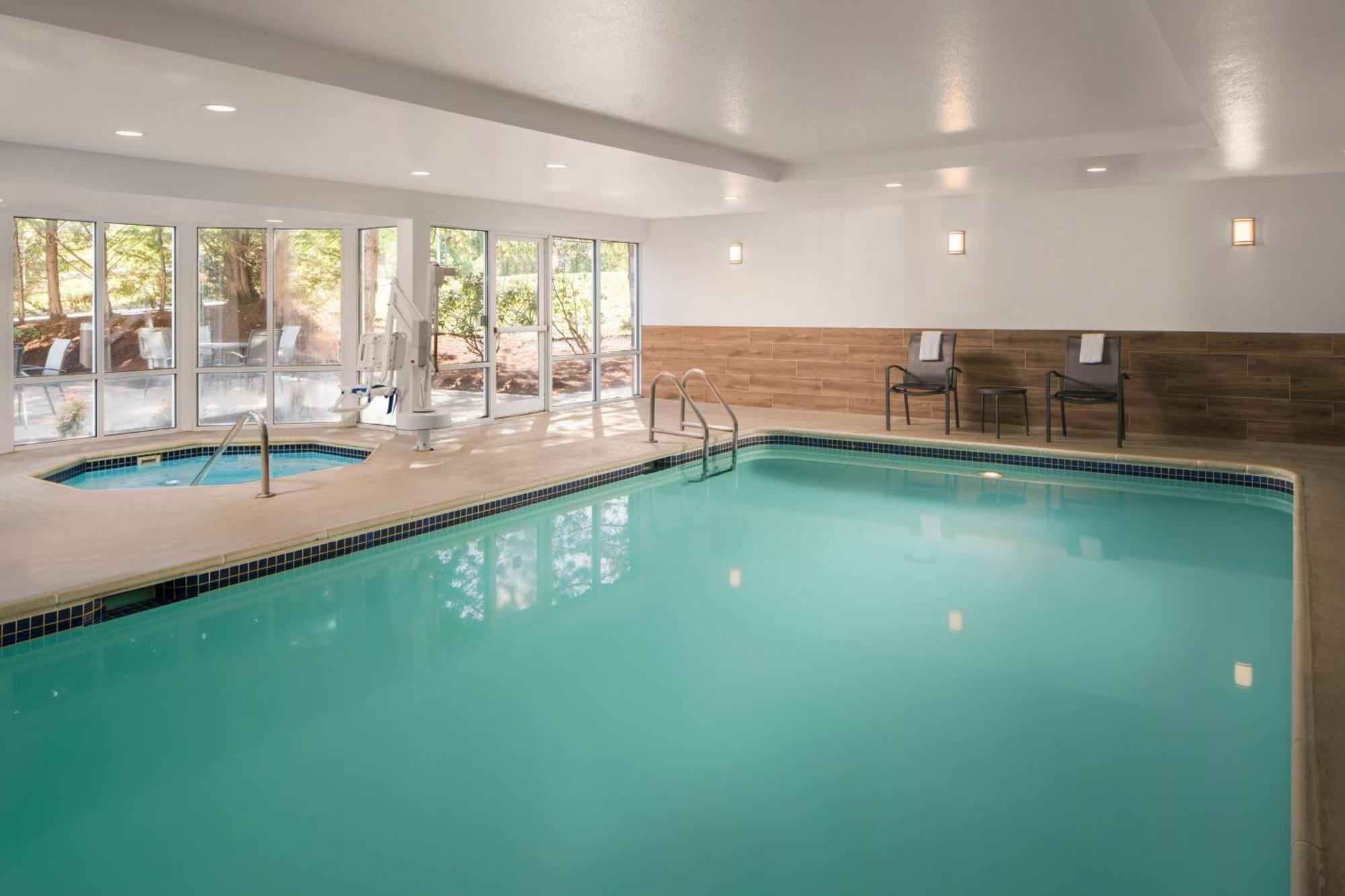 Fairfield Inn & Suites Portland West Бивъртън Екстериор снимка