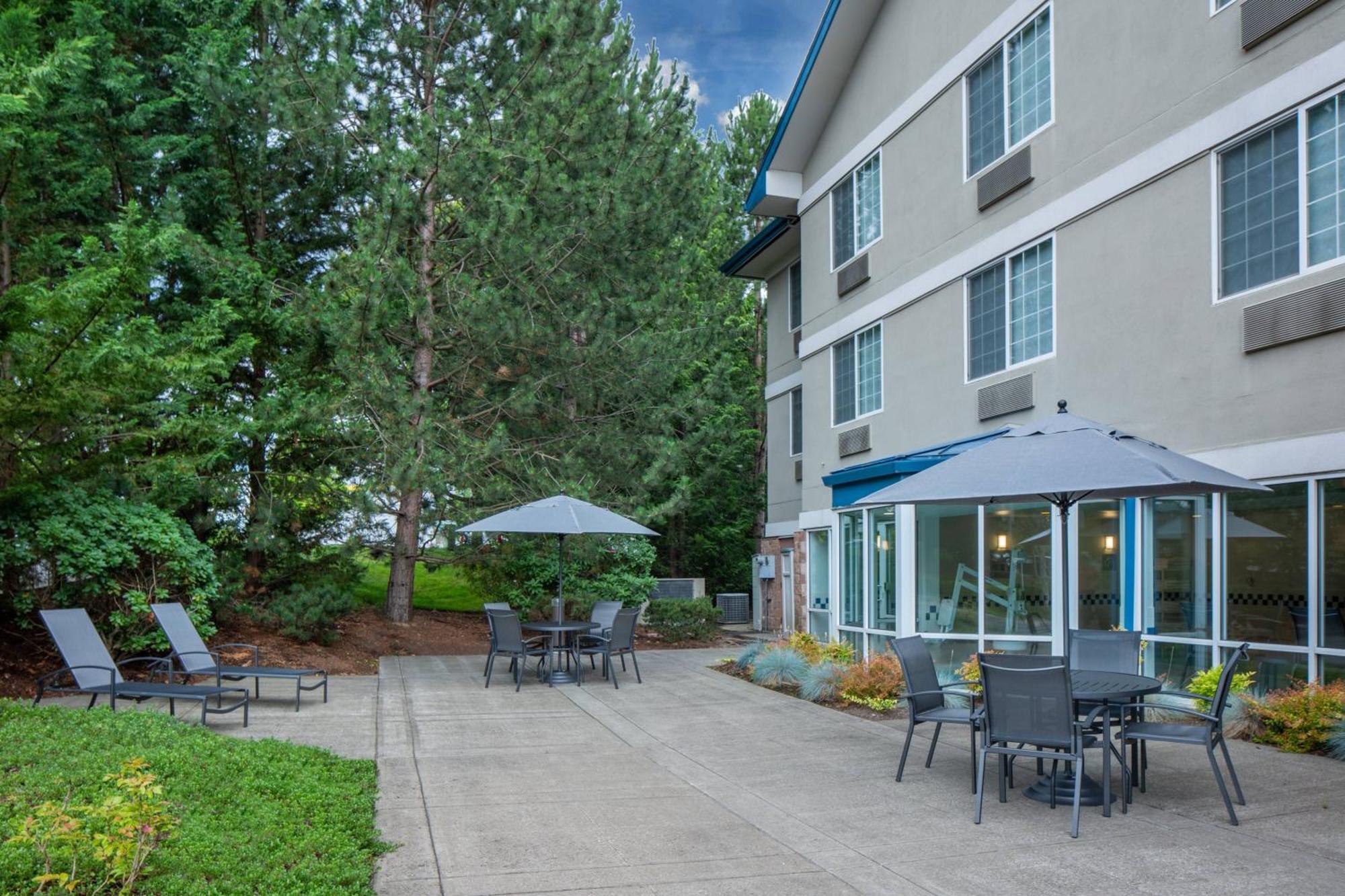 Fairfield Inn & Suites Portland West Бивъртън Екстериор снимка