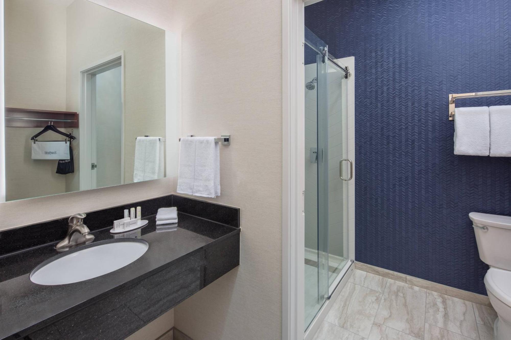 Fairfield Inn & Suites Portland West Бивъртън Екстериор снимка